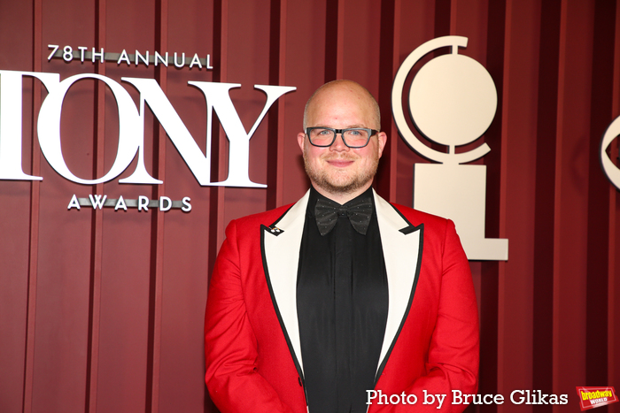 Photos: 2025 Tony Awards- Stars Walk the Red Carpet Image