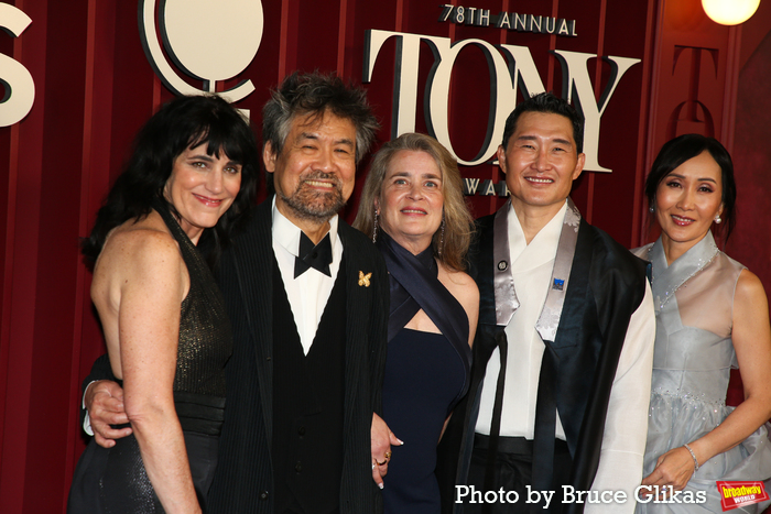 Photos: 2025 Tony Awards- Stars Walk the Red Carpet Image