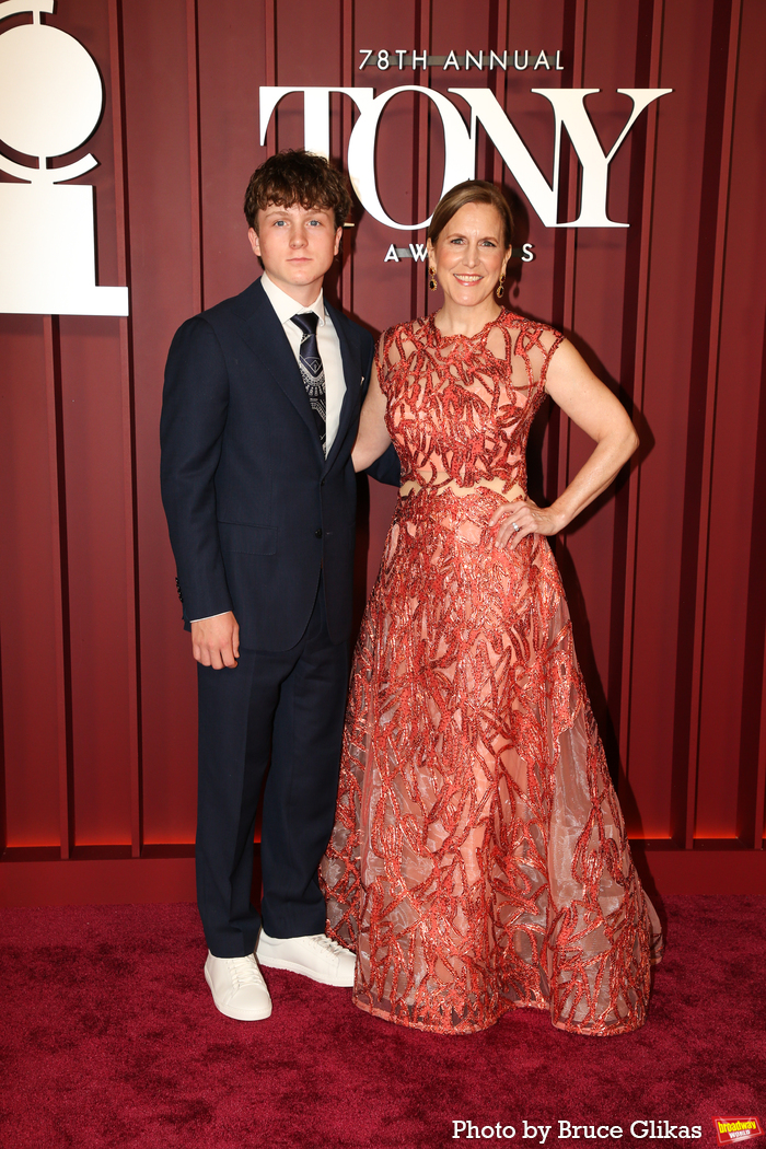 Photos: 2025 Tony Awards- Stars Walk the Red Carpet Image