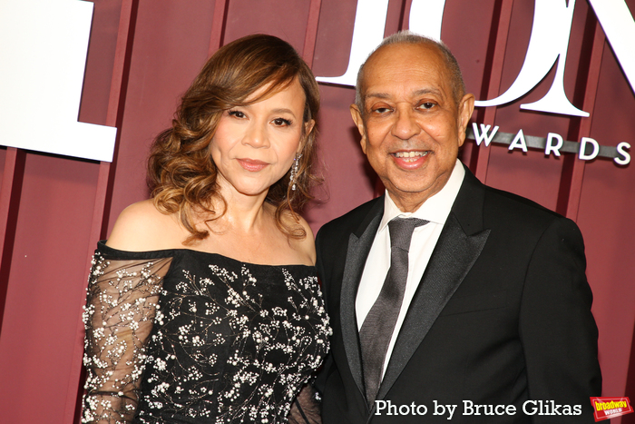 Photos: 2025 Tony Awards- Stars Walk the Red Carpet Image