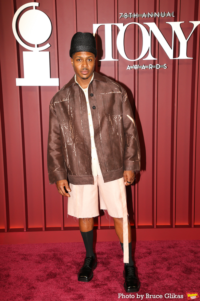 Photos: 2025 Tony Awards- Stars Walk the Red Carpet Image