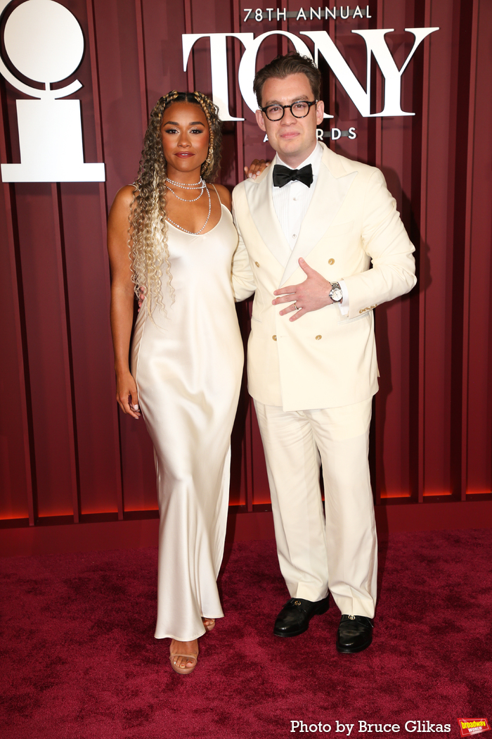Photos: 2025 Tony Awards- Stars Walk the Red Carpet Image