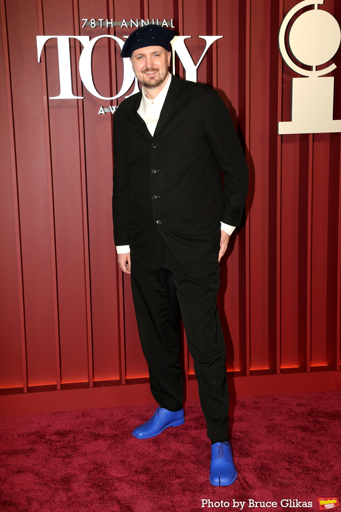 Photos: 2025 Tony Awards- Stars Walk the Red Carpet Image