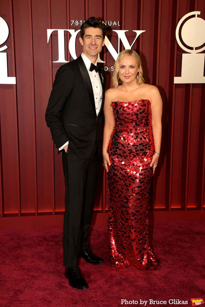 Photos: 2025 Tony Awards- Stars Walk the Red Carpet Image