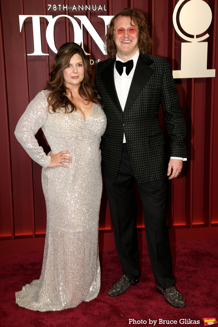 Photos: 2025 Tony Awards- Stars Walk the Red Carpet Image