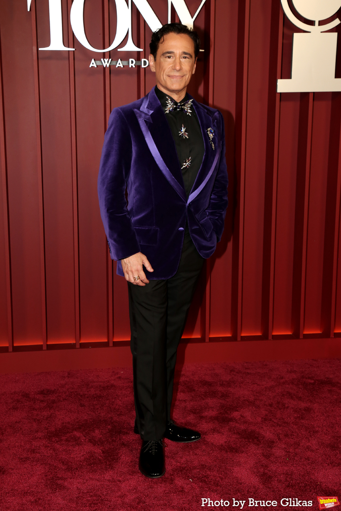 Photos: 2025 Tony Awards- Stars Walk the Red Carpet Image