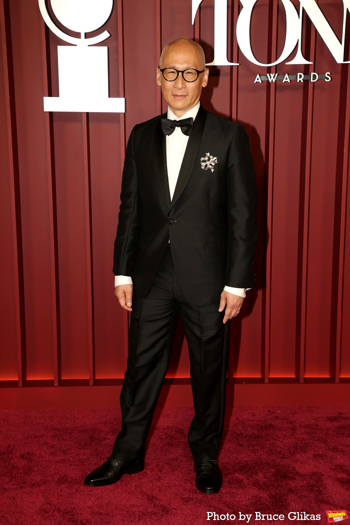 Photos: 2025 Tony Awards- Stars Walk the Red Carpet Image