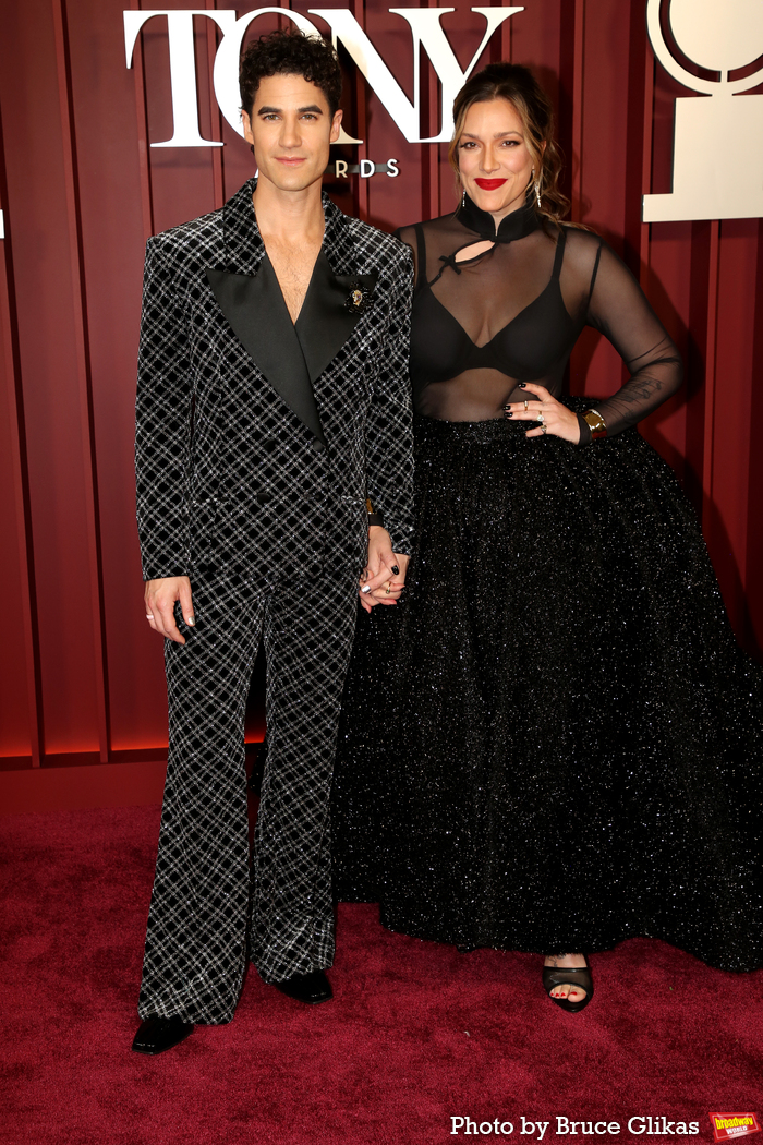 Photos: 2025 Tony Awards- Stars Walk the Red Carpet Image