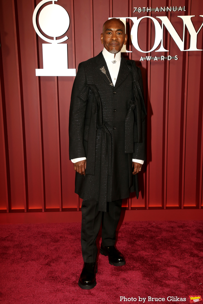 Photos: 2025 Tony Awards- Stars Walk the Red Carpet Image