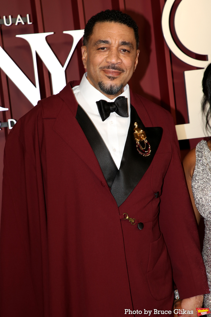 Photos: 2025 Tony Awards- Stars Walk the Red Carpet Image