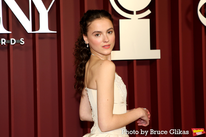Photos: 2025 Tony Awards- Stars Walk the Red Carpet Image