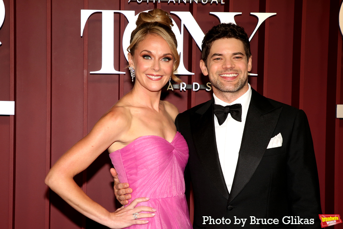 Photos: 2025 Tony Awards- Stars Walk the Red Carpet Image