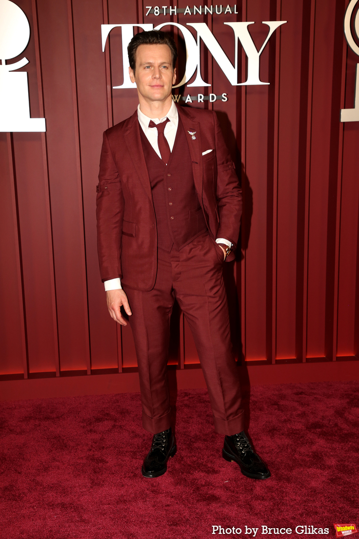 Photos: 2025 Tony Awards- Stars Walk the Red Carpet Image