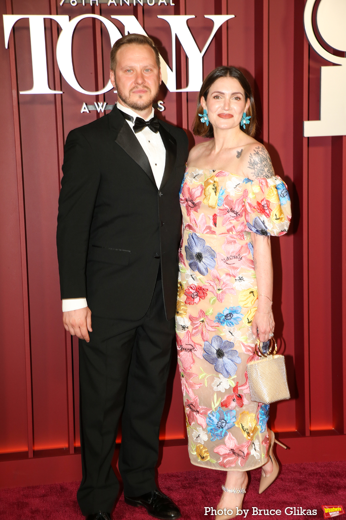 Photos: 2025 Tony Awards- Stars Walk the Red Carpet Image