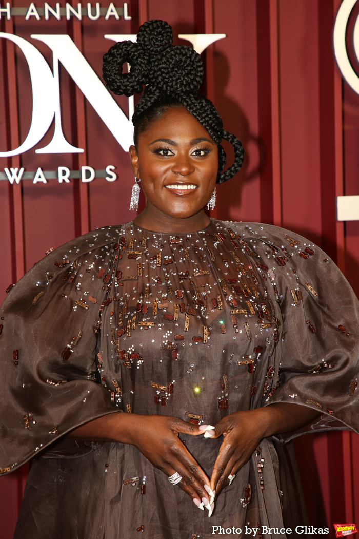 Photos: 2025 Tony Awards- Stars Walk the Red Carpet Image