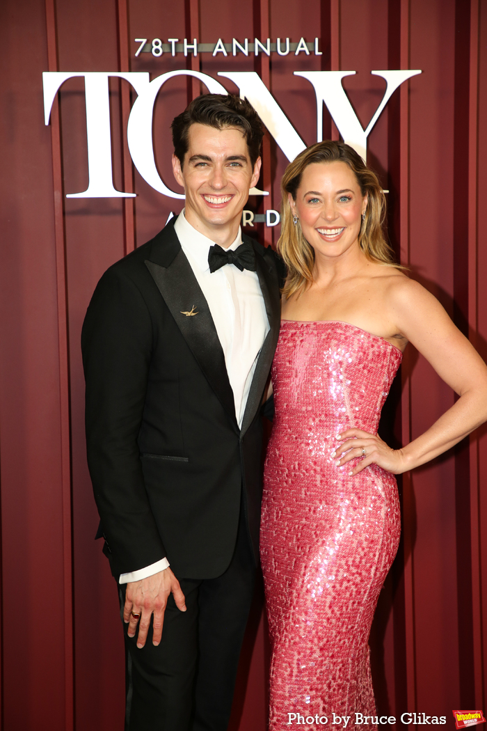 Photos: 2025 Tony Awards- Stars Walk the Red Carpet Image