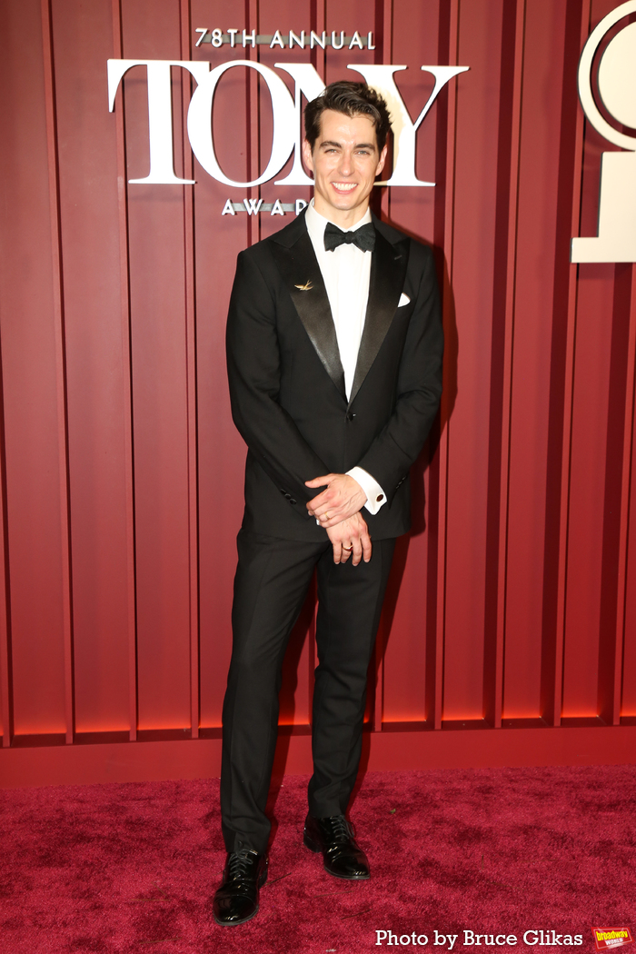 Photos: 2025 Tony Awards- Stars Walk the Red Carpet Image