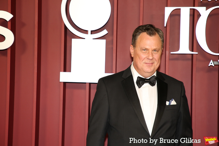 Photos: 2025 Tony Awards- Stars Walk the Red Carpet Image