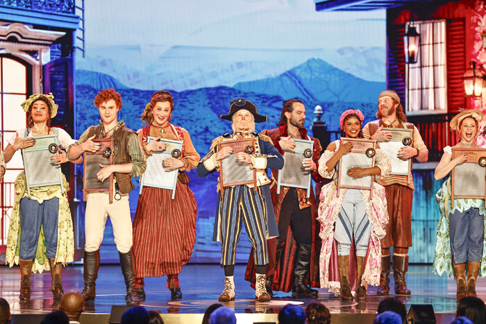 Photos: Inside the 2025 Tony Awards Ceremony Image