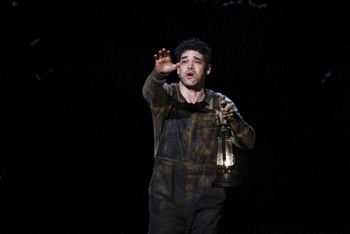 Photos: Inside the 2025 Tony Awards Ceremony Image