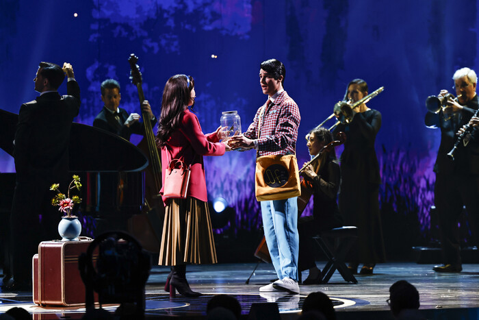 Photos: Inside the 2025 Tony Awards Ceremony Image