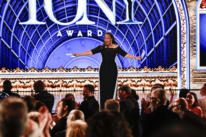 Photos: Inside the 2025 Tony Awards Ceremony Image