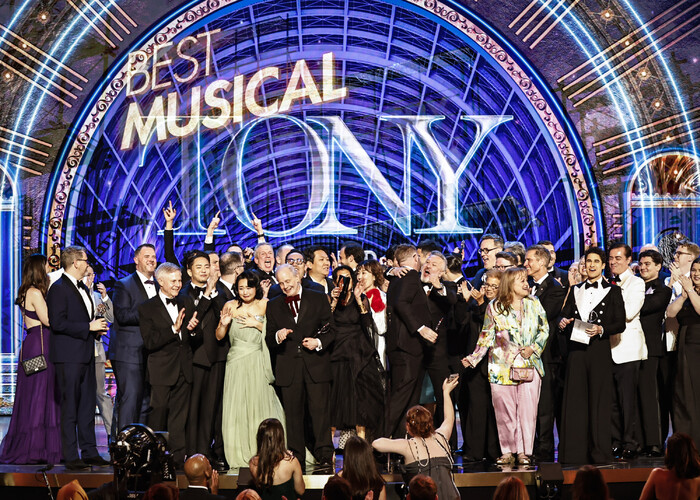 Photos: Inside the 2025 Tony Awards Ceremony Image