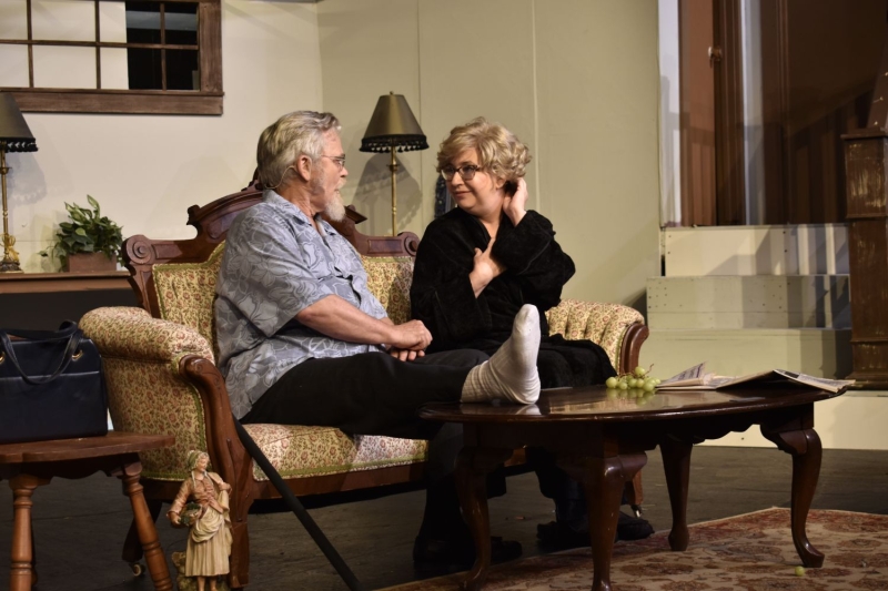 Review: NEIL SIMON'S BAREFOOT IN THE PARK at The Pocket Community Theatre Image
