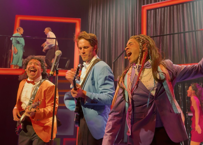Photos: THE WEDDING SINGER at The Colony Theatre Image