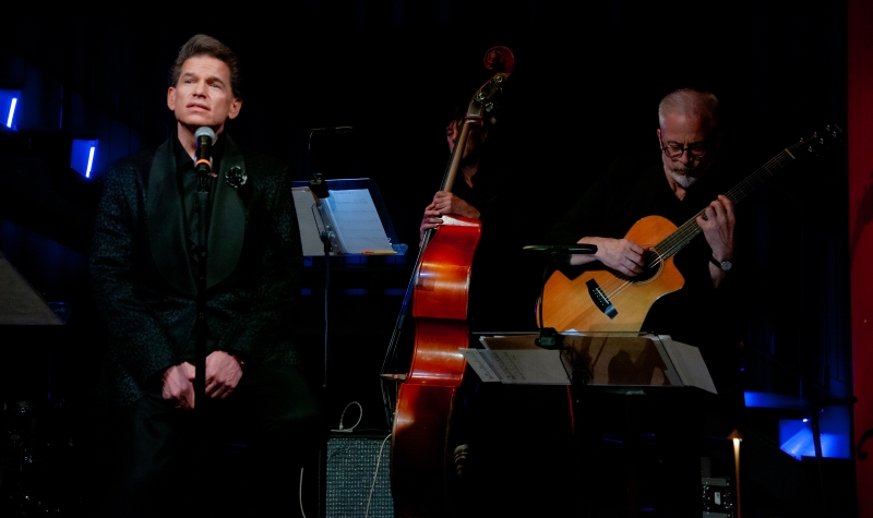 Review: Dorian Woodruff's FOREVER ME WITH LOVE Enchanted at Chelsea Table + Stage Image