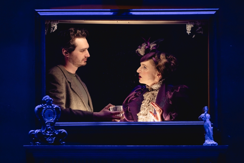 Review: ...EARNEST?, Richmond Theatre Image