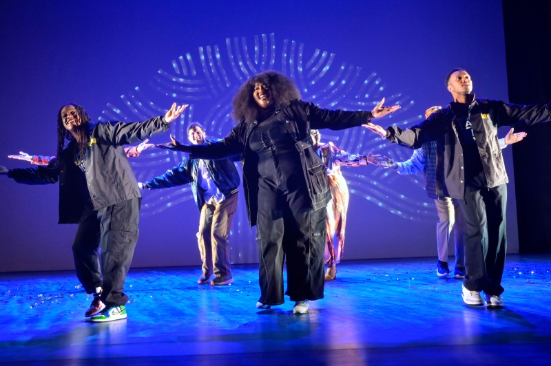 Review: CO-FOUNDERS at American Conservatory Theatre Image