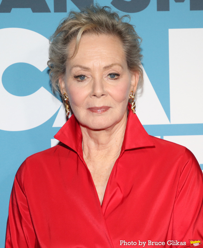 Photos: CALL ME IZZY Star Jean Smart Hit the Red Carpet on Opening Night Image