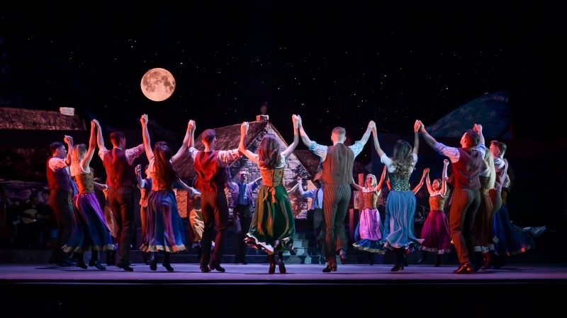 Review: RIVERDANCE 30 - THE NEW GENERATION Celebrates a Legacy with Fresh Energy Image