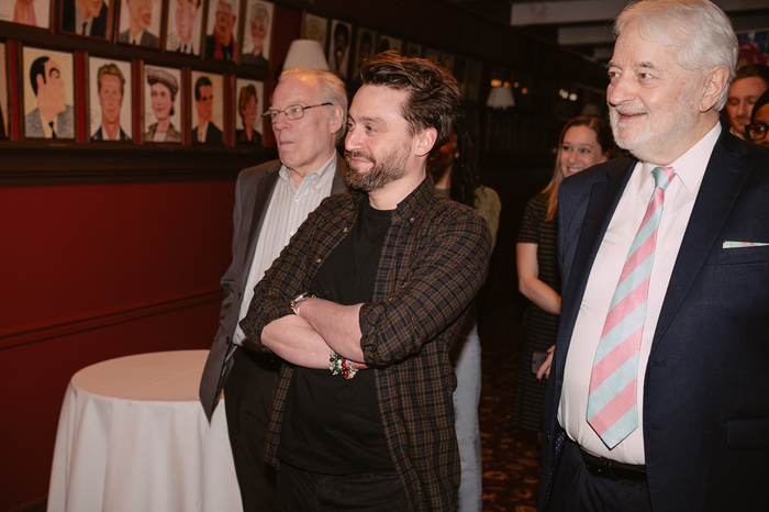 Photos: Kieran Culkin Receives Sardi's Portrait Image