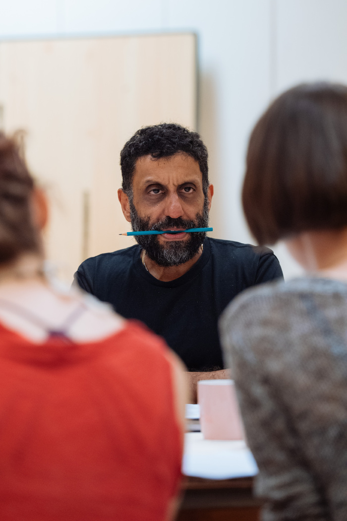 Photos: ESTATE In Rehearsal At The National Theatre Image
