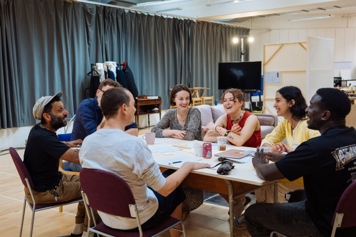 Photos: ESTATE In Rehearsal At The National Theatre Image