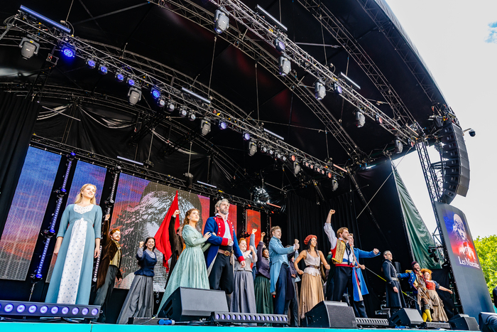 Photos: SIX, THE GREAT GATSBY, and More at West End LIVE Image