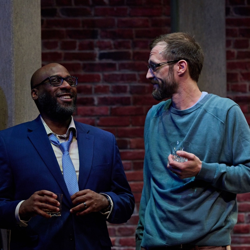 Review: GOD OF CARNAGE at Arkansas Repertory Theatre Image