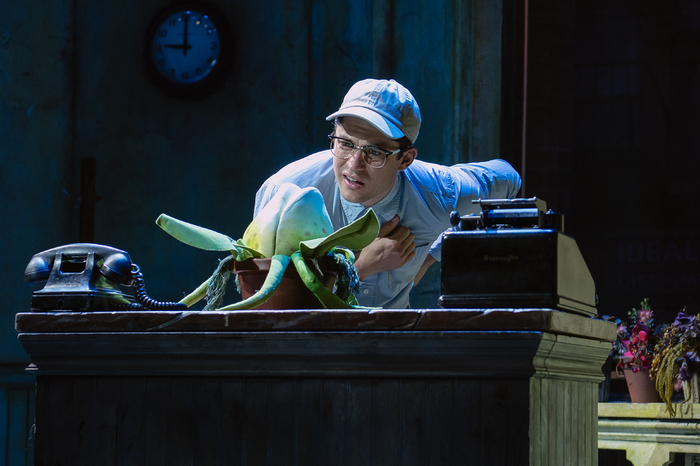 Photos: Elizabeth Gillies & Graham Phillips in LITTLE SHOP OF HORRORS Image