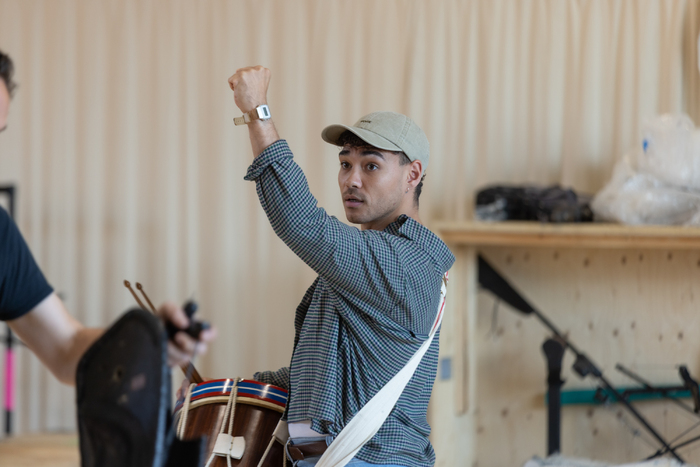 Photos: New Cast and Rehearsal Photos For WAR HORSE UK Tour Image