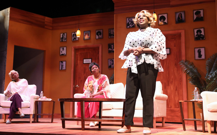Photos: THAT'S WHAT FRIENDS ARE FOR World Premiere at Black Ensemble Theater Image