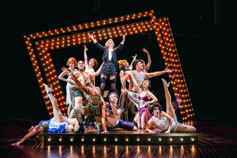 Review: CABARET at Guthrie Theater Image