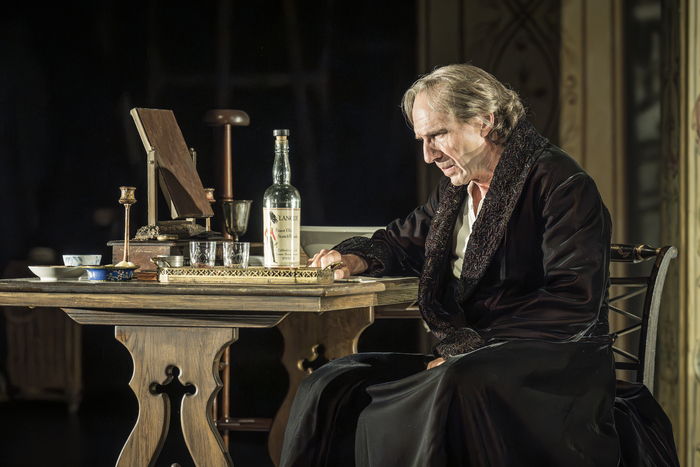 Photos: Ralph Fiennes and Miranda Raison in GRACE PERVADES Image