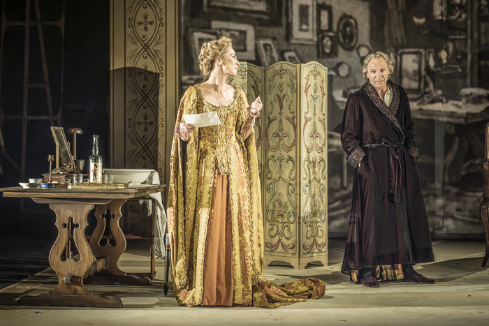 Photos: Ralph Fiennes and Miranda Raison in GRACE PERVADES Image