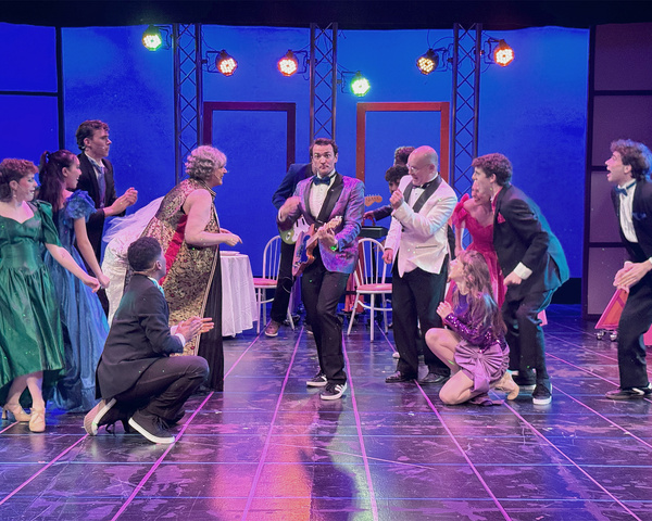 Photos: THE WEDDING SINGER at Cortland Repertory Theatre Image
