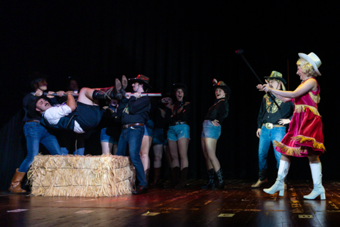 Photos: First look at MTVarts’ 9 TO 5: THE MUSICAL Image