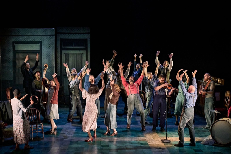 Review: GIRL FROM THE NORTH COUNTRY, The Old Vic Image