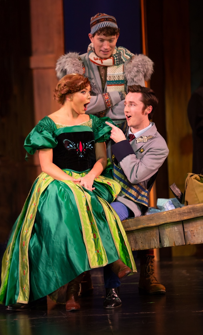 Exclusive: First Look at FROZEN at 5-Star Theatricals Image