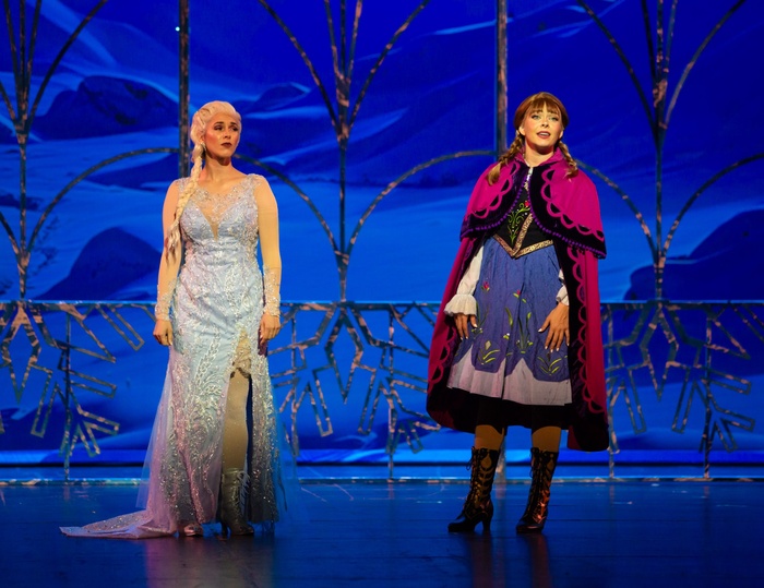 Exclusive: First Look at FROZEN at 5-Star Theatricals Image